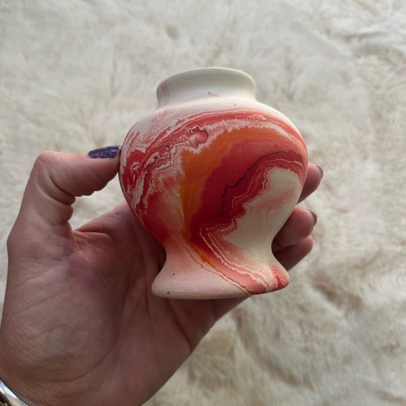 Nemadji USA Pottery Mini Vase - Picture 2 of 5